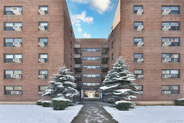 211-06 75th Avenue #2E, Bayside, NY 11364