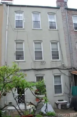 6556 Myrtle Avenue, Glendale, NY 11385 - Image #3