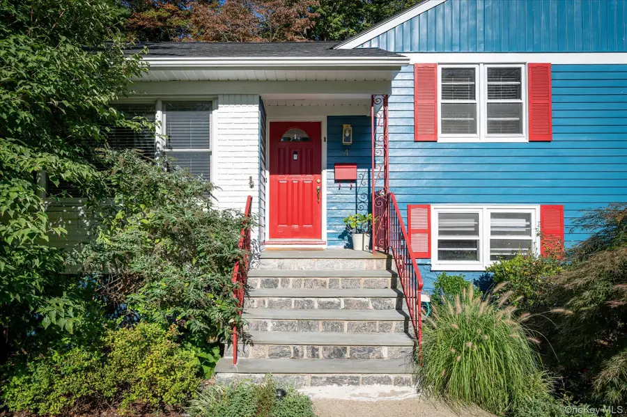 4 Pine Ridge Road, Rye Brook, NY 10573 - #2