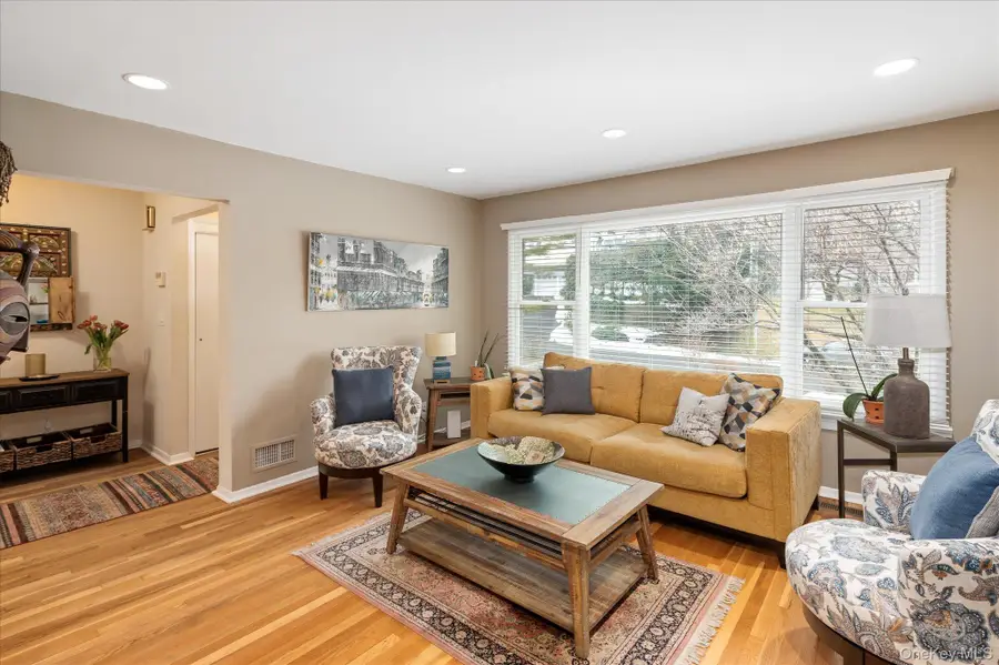 4 Pine Ridge Road, Rye Brook, NY 10573 - #3