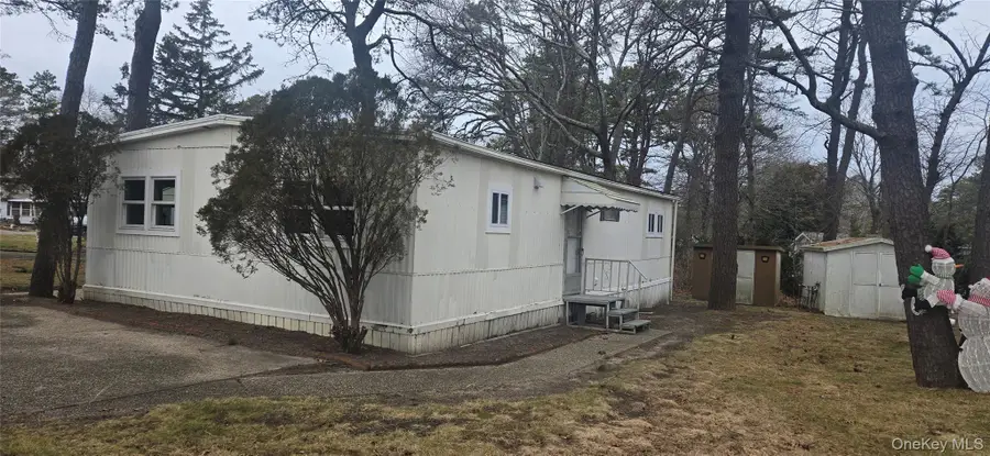 525 Riverleigh Ave Unit 116, Riverhead, NY 11901 - #3