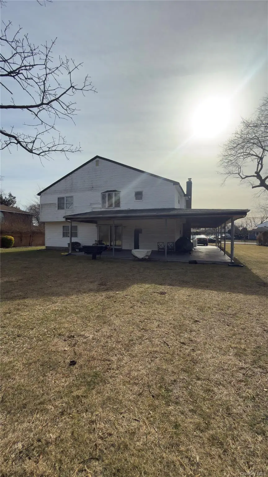 55 Parkway Avenue, Amityville, NY 11701 - Image #2