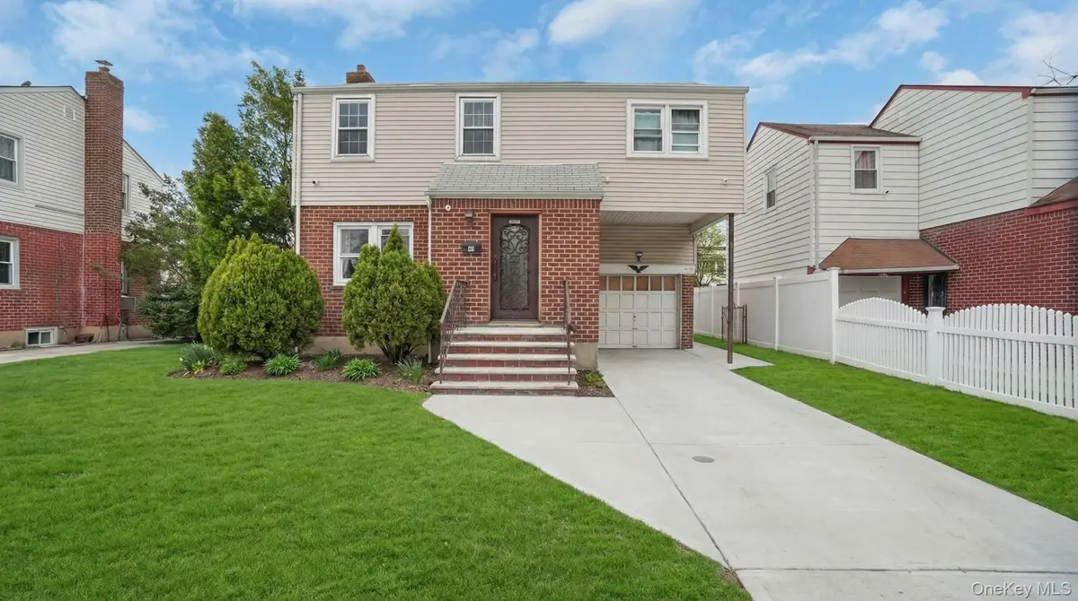 34 Diamond Street, Elmont, NY 11003 - #1