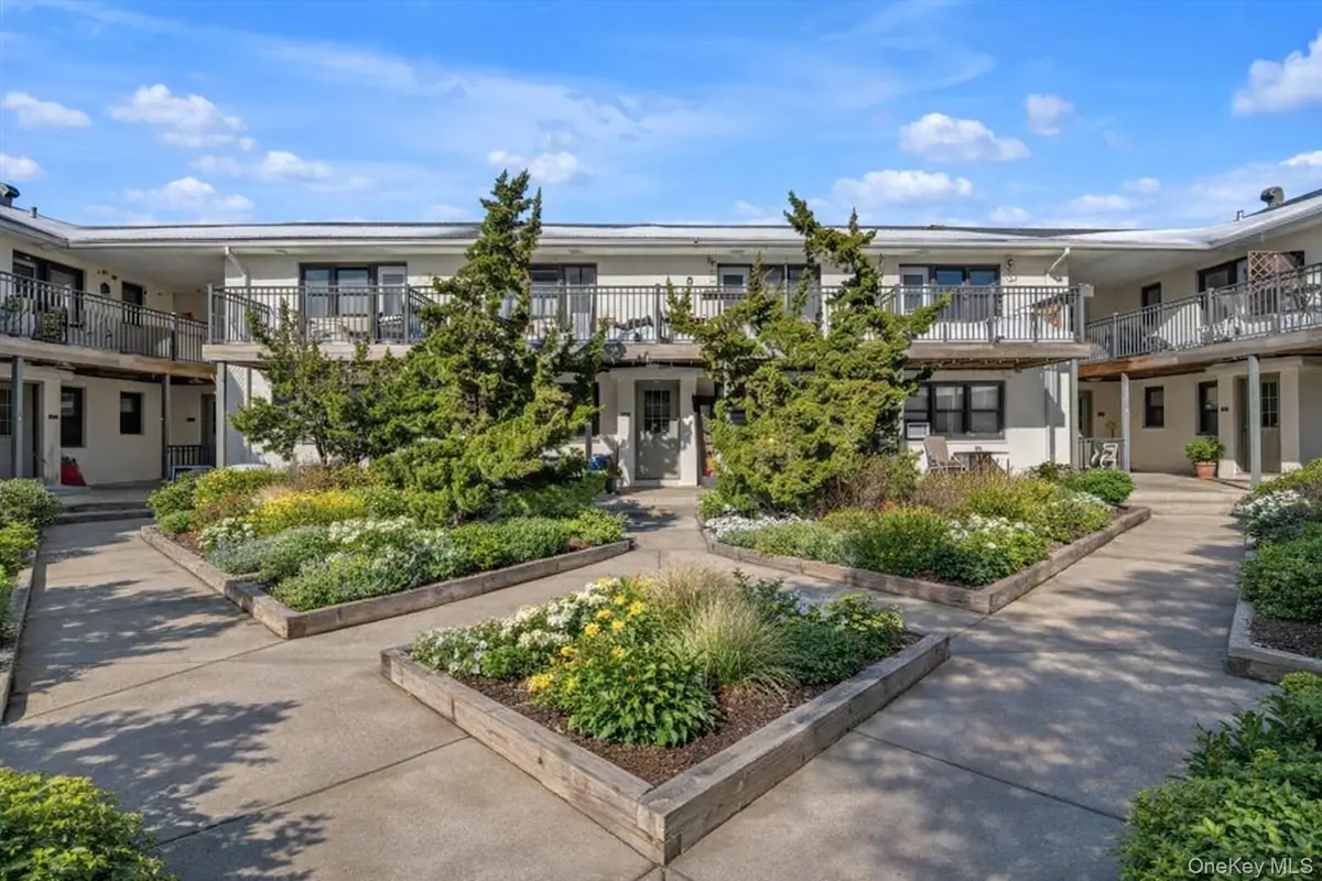 65 W Broadway #6A, Long Beach, NY 11561 - Image #1