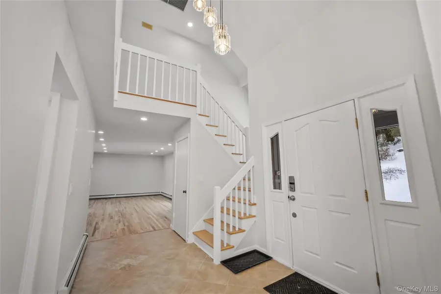 34 Nicole Way, Mahopac, NY 10541 - #3