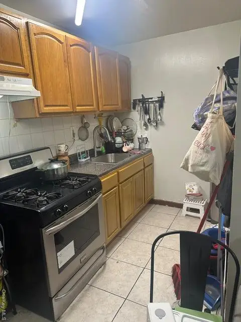 104-29 Roosevelt, Corona, NY 11368 - Image #2