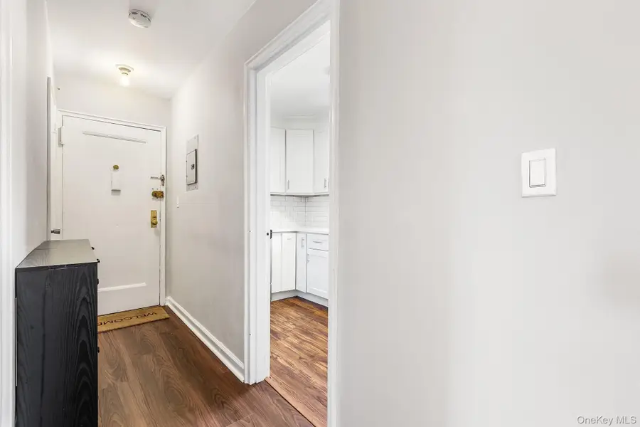 320 S Broadway #R5, Tarrytown, NY 10591 - #3