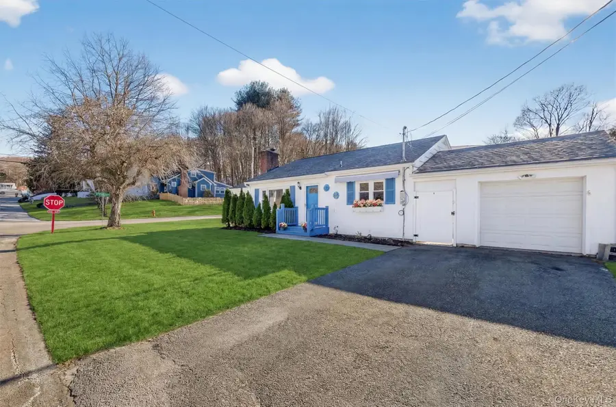 1 Gilbert Street, Cortlandt Manor, NY 10567 - Image #2