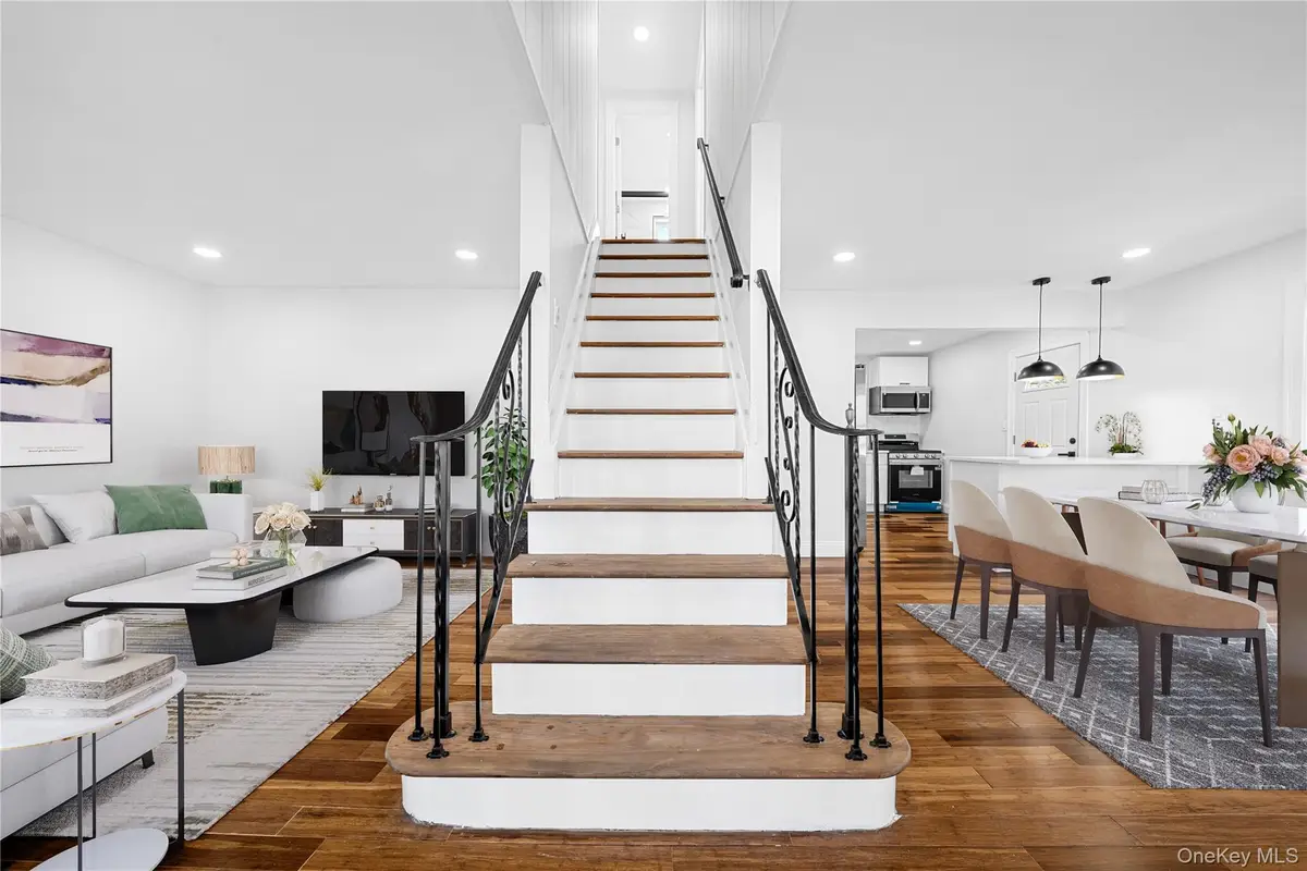 92 Washington Avenue, Deer Park, NY 11729 - Image #1