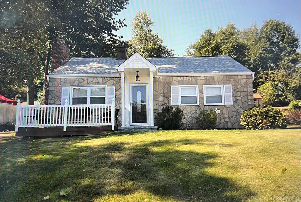 7 Staubitz Avenue, Pearl River, NY 10965 - Image #1