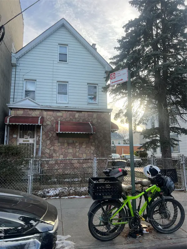 838 E 226 Th, Bronx, NY 10466