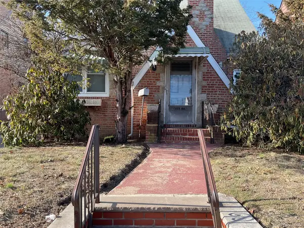 11588 220th Street, Cambria Heights, NY 11411