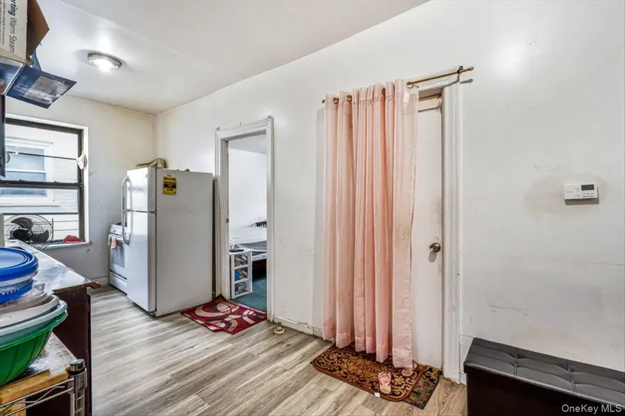 1715 Saint Peters Avenue, Bronx, NY 10461 - #2