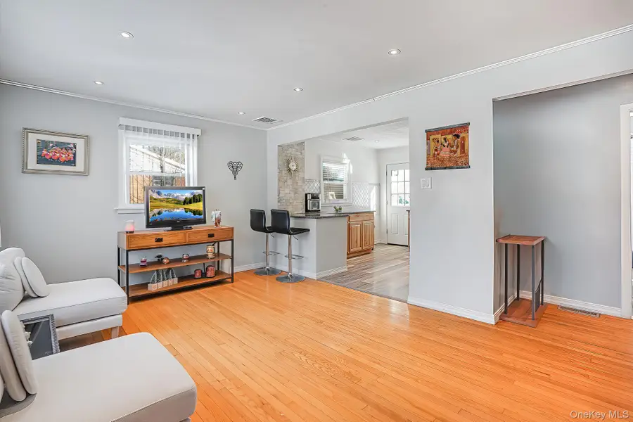 10 Marlorville Road, Wappingers Falls, NY 12590 - Image #3