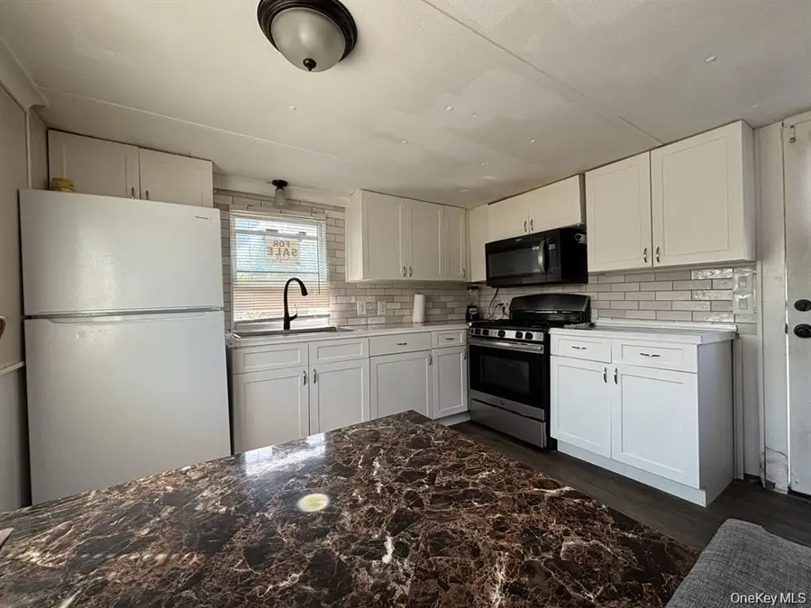 150 Main Street #57, Islip, NY 11751 - Image #2