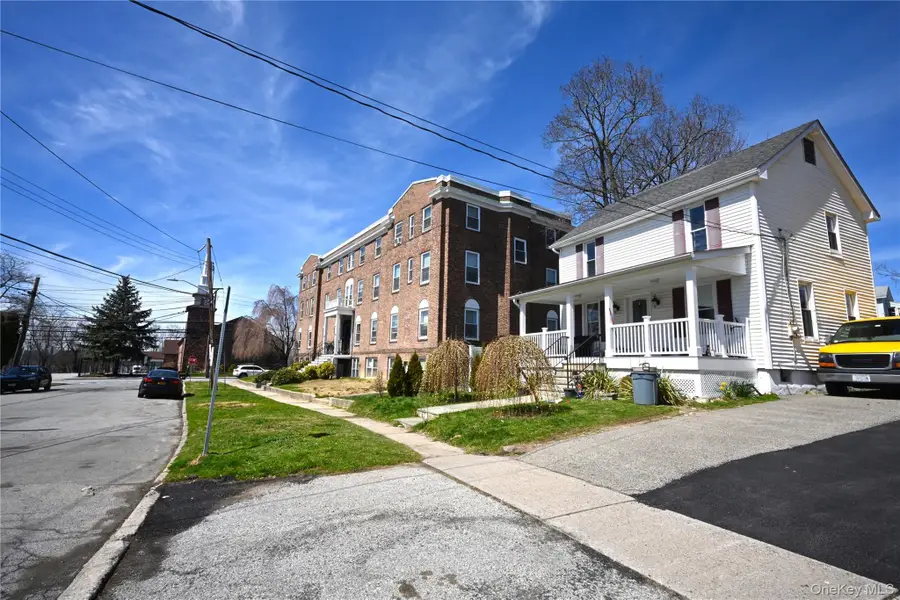 1 Agate Avenue, Ossining, NY 10562 - #2