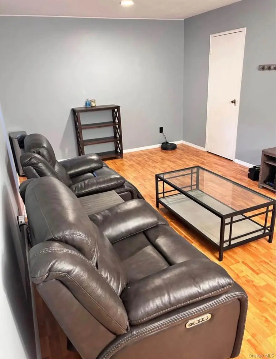 1 Redwood Court #1, Coram, NY 11727 - #2