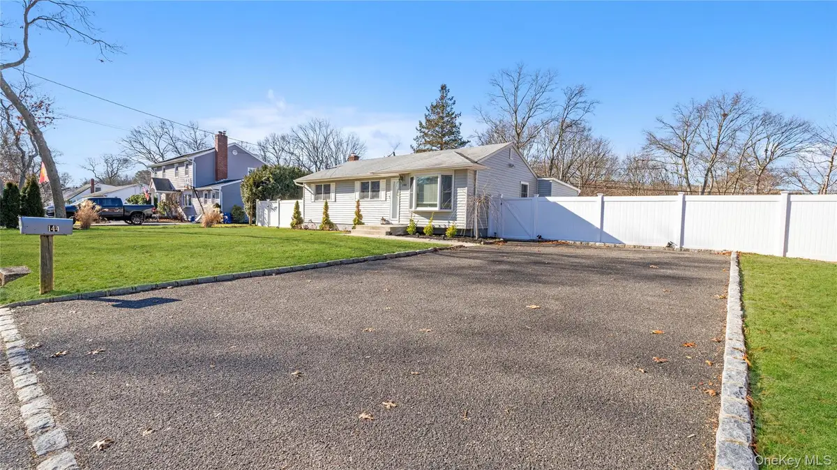 144 Avenue A, Holbrook, NY 11741 - Image #1