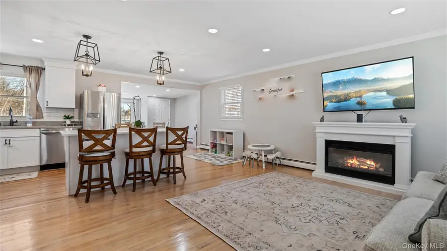 144 Avenue A, Holbrook, NY 11741 - Image #2