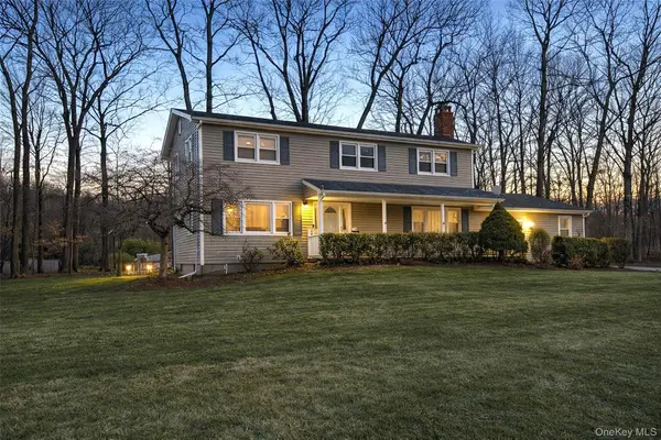 22 Palisades Court, Pomona, NY 10970