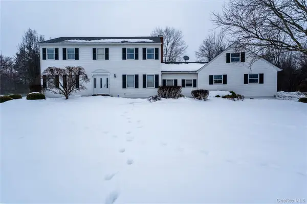 13 Bray Farm Lane, Wappingers Falls, NY 12590