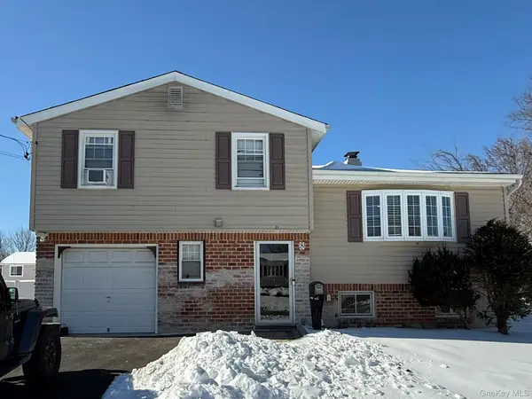 8 Speed Street, Brentwood, NY 11717