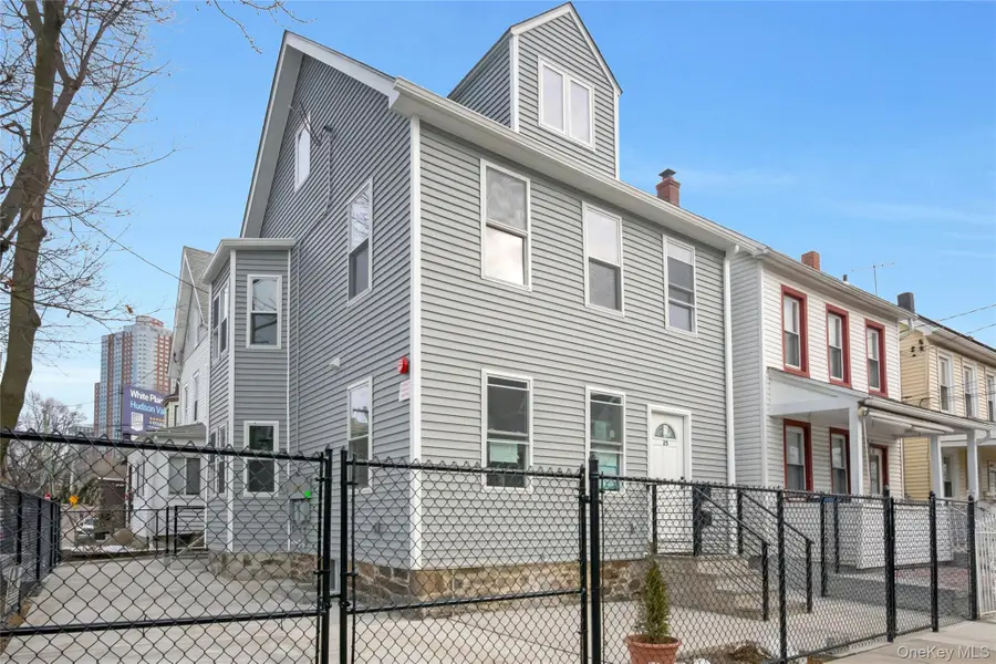 25 Walnut Street, New Rochelle, NY 10801 - #2