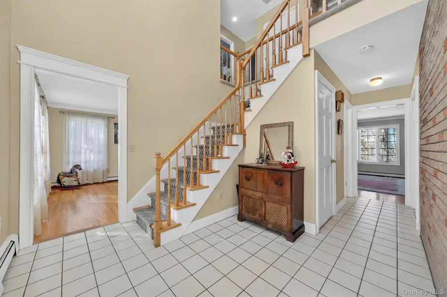 12 Berghoff Drive, Fishkill, NY 12524 - Image #3