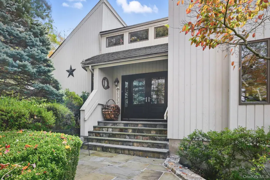 2 Sutton Place, Katonah, NY 10536 - #3