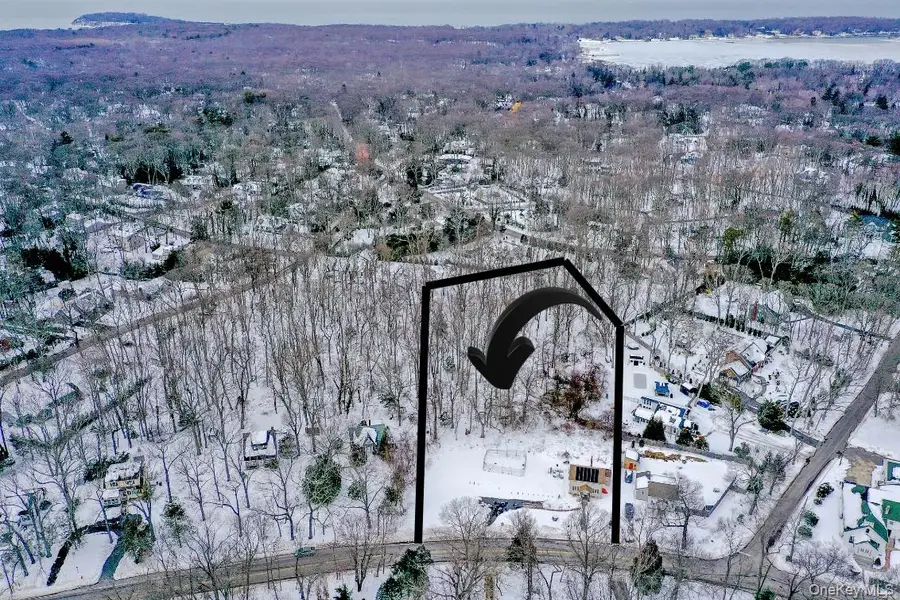 37 Christian Avenue, Setauket, NY 11733 - #2