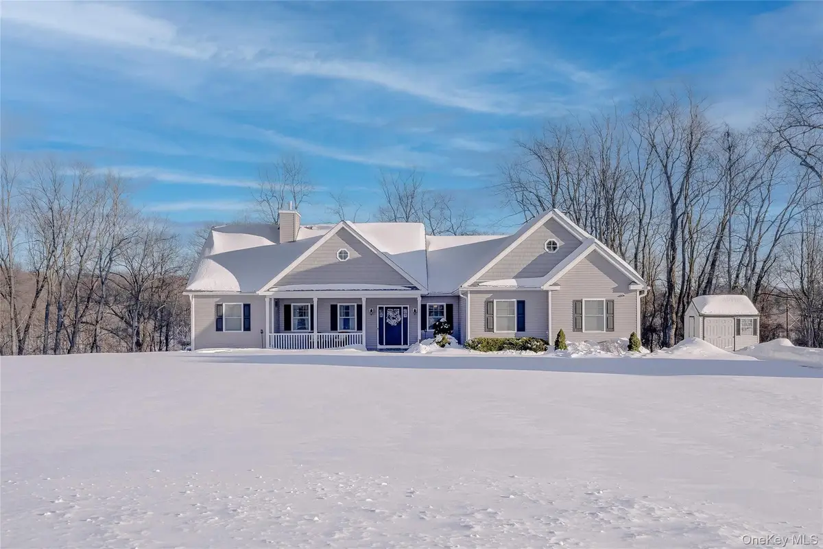 23 Swan Hollow, New Windsor, NY 12553 - Image #1