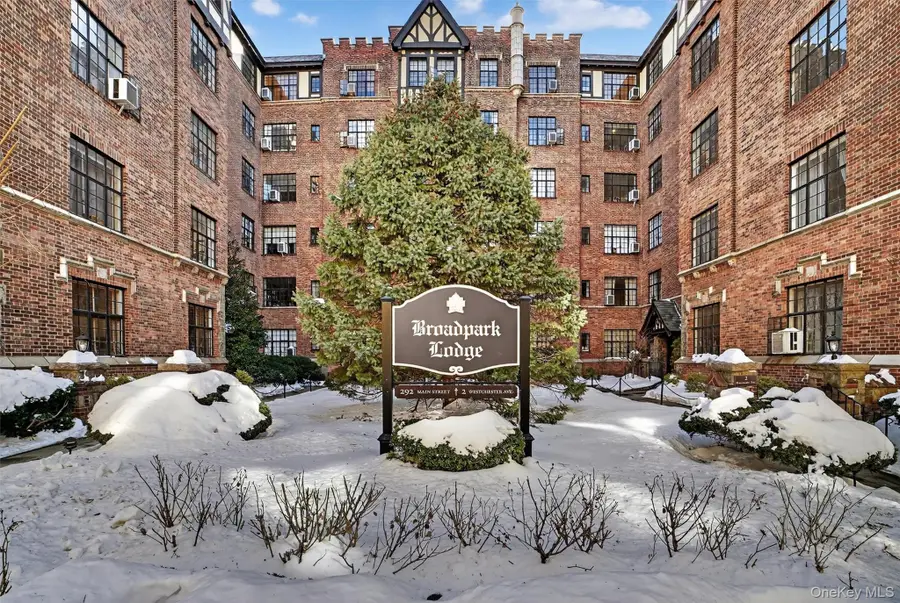 292 Main Street #6A, White Plains, NY 10601 - Image #2