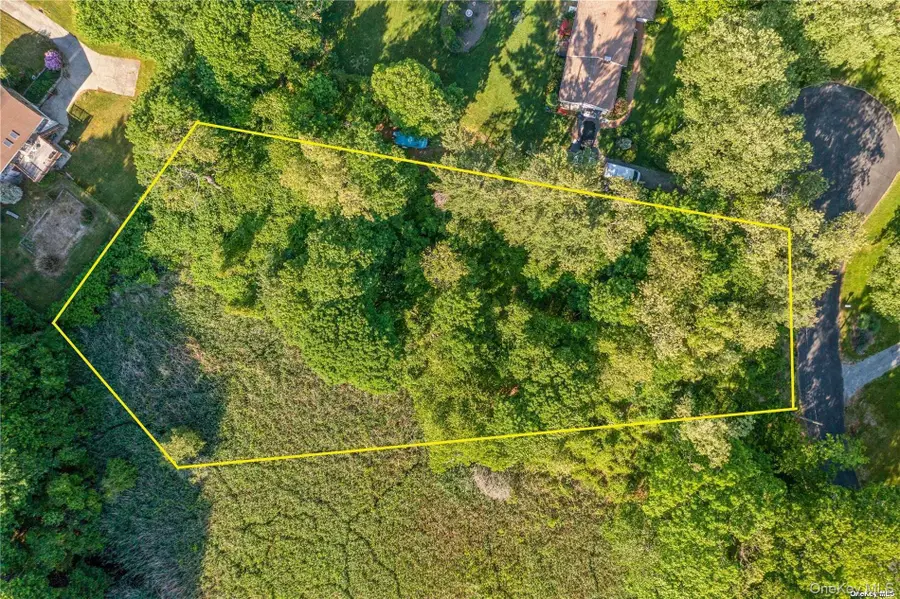 955 Blossom Bend, Mattituck, NY 11952 - #3