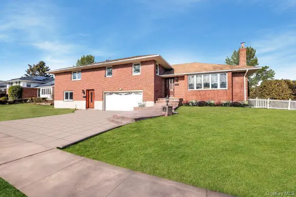 780 Regent Drive, Westbury, NY 11590