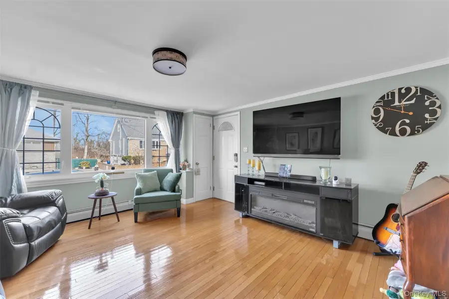 64 Tier Street, Bronx, NY 10464 - Image #3
