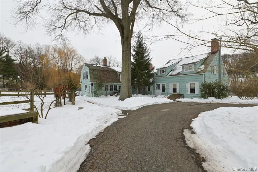 6 Callahan Road, Fort Salonga, NY 11768 - #3