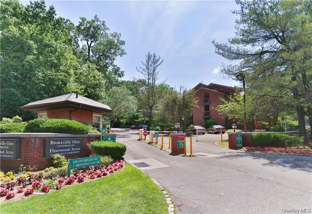 37 Bronxville Glen Drive #Bldg 5, Unit 1, Bronxville, NY 10708 - Image #1
