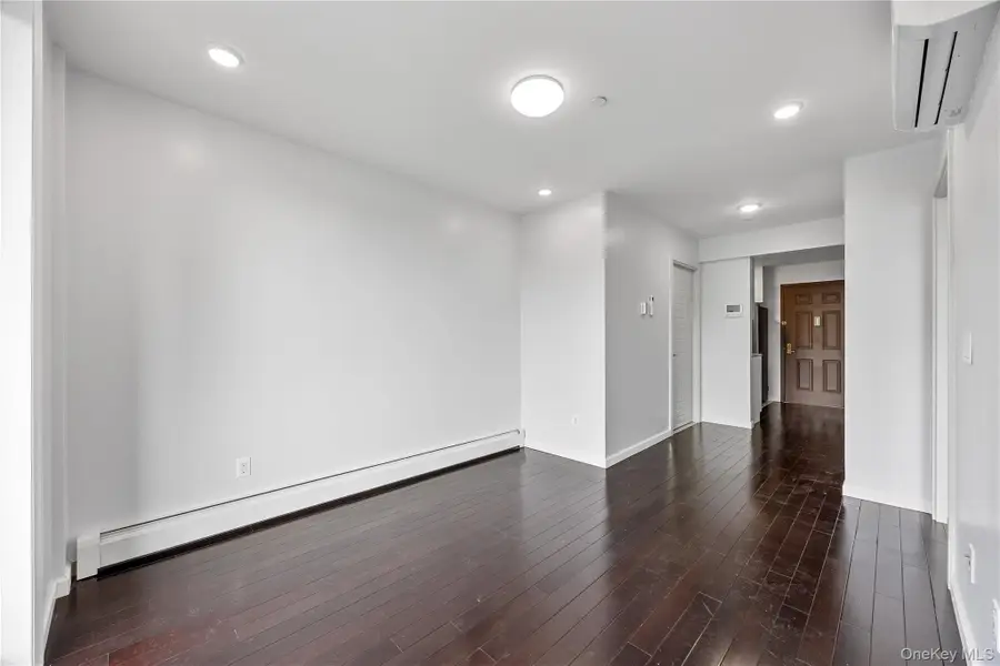 138-12 Northern Blvd #3E, Flushing, NY 11354 - Image #3