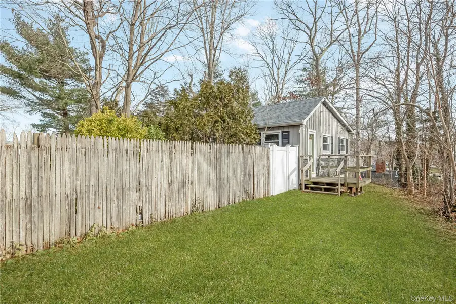 7 1st Street, Nesconset, NY 11767 - #3