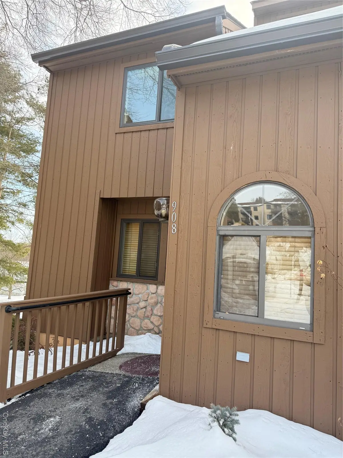 908 Scenic Lane, Poughkeepsie, NY 12603 - #1