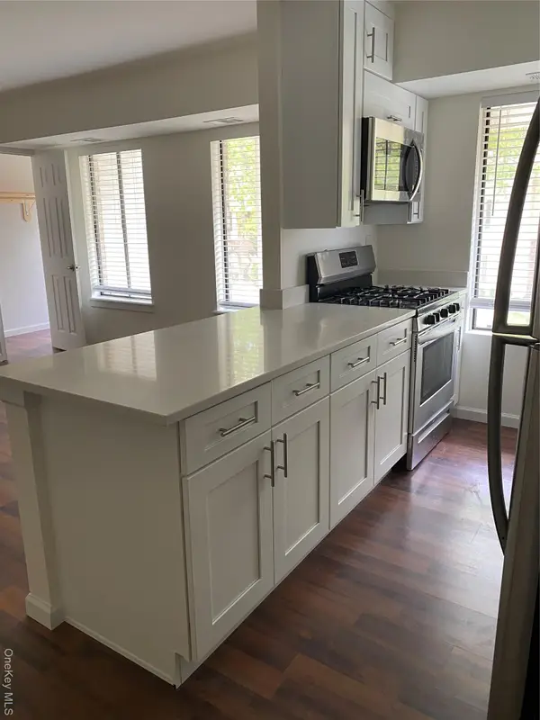 1 Pueblo Court #p1, Coram, NY 11727