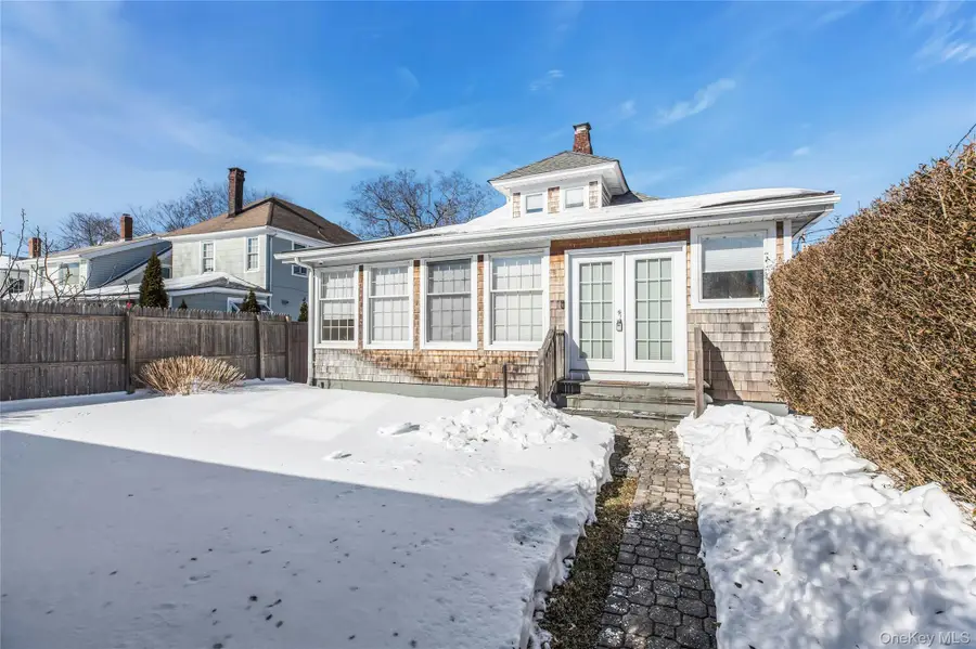 803 Front Street, Greenport, NY 11944 - #2