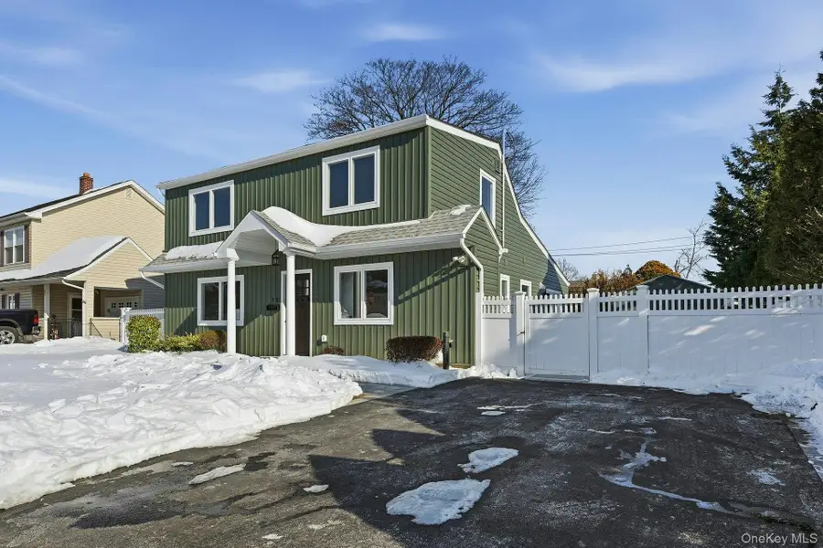 73 Wolcott Road, Levittown, NY 11756 - #2