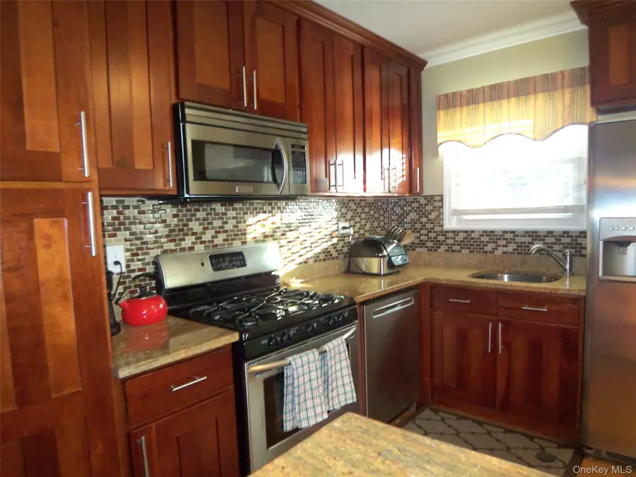 40 Harding Parkway, Mount Vernon, NY 10552 - #2