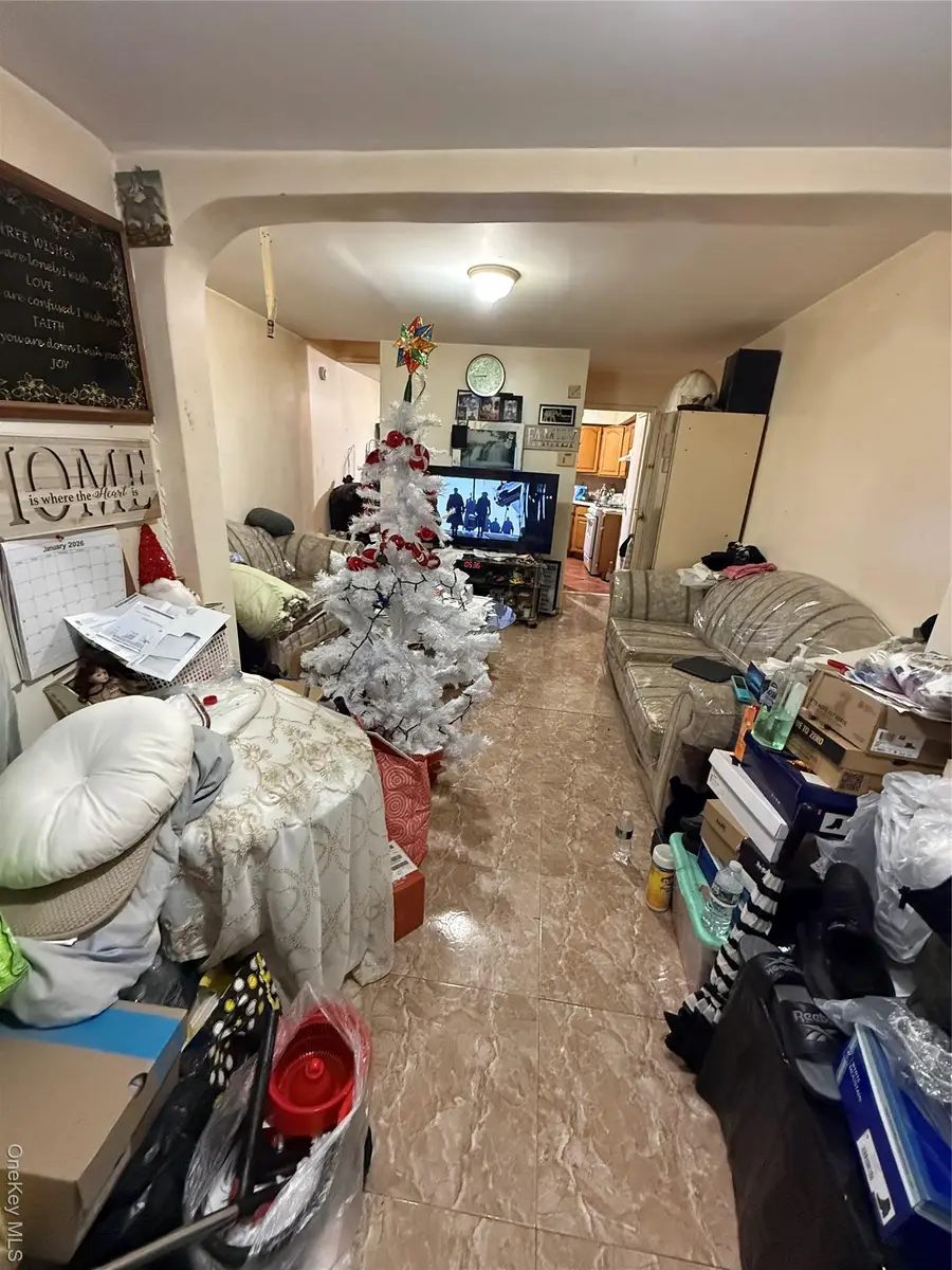 15213 118th Avenue, Jamaica, NY 11434 - Image #2