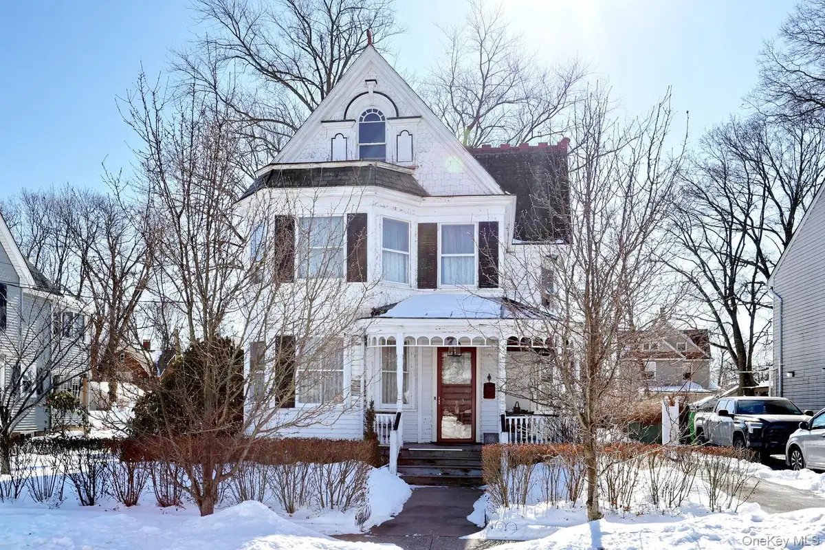 7 Clinton Place, Suffern, NY 10901 - #1