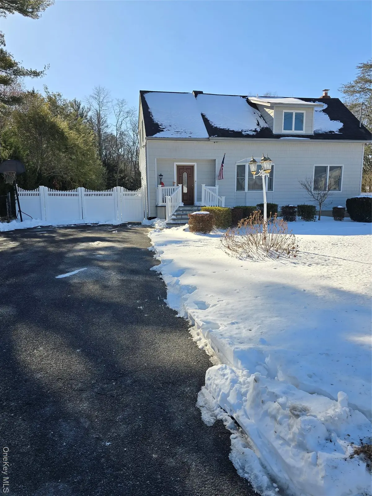 142 Jamaica Avenue, Medford, NY 11763 - Image #1