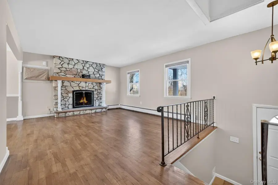 41 Highland Avenue, West Nyack, NY 10994 - Image #3