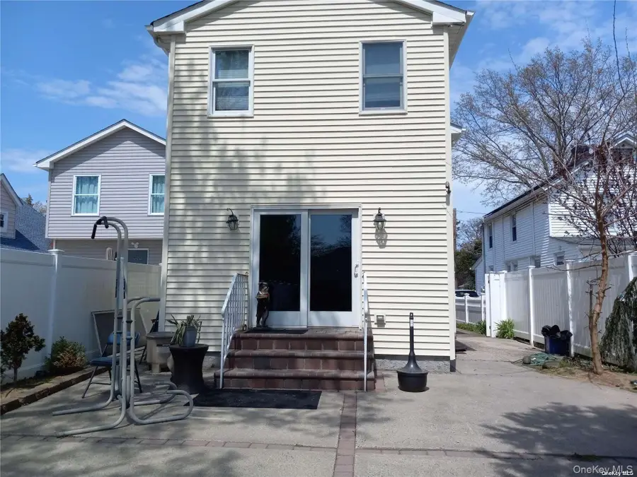 580 Maple Street, West Hempstead, NY 11552 - Image #3