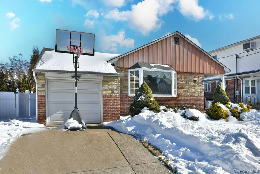 148 Simonson Road, Mineola, NY 11501 - #2